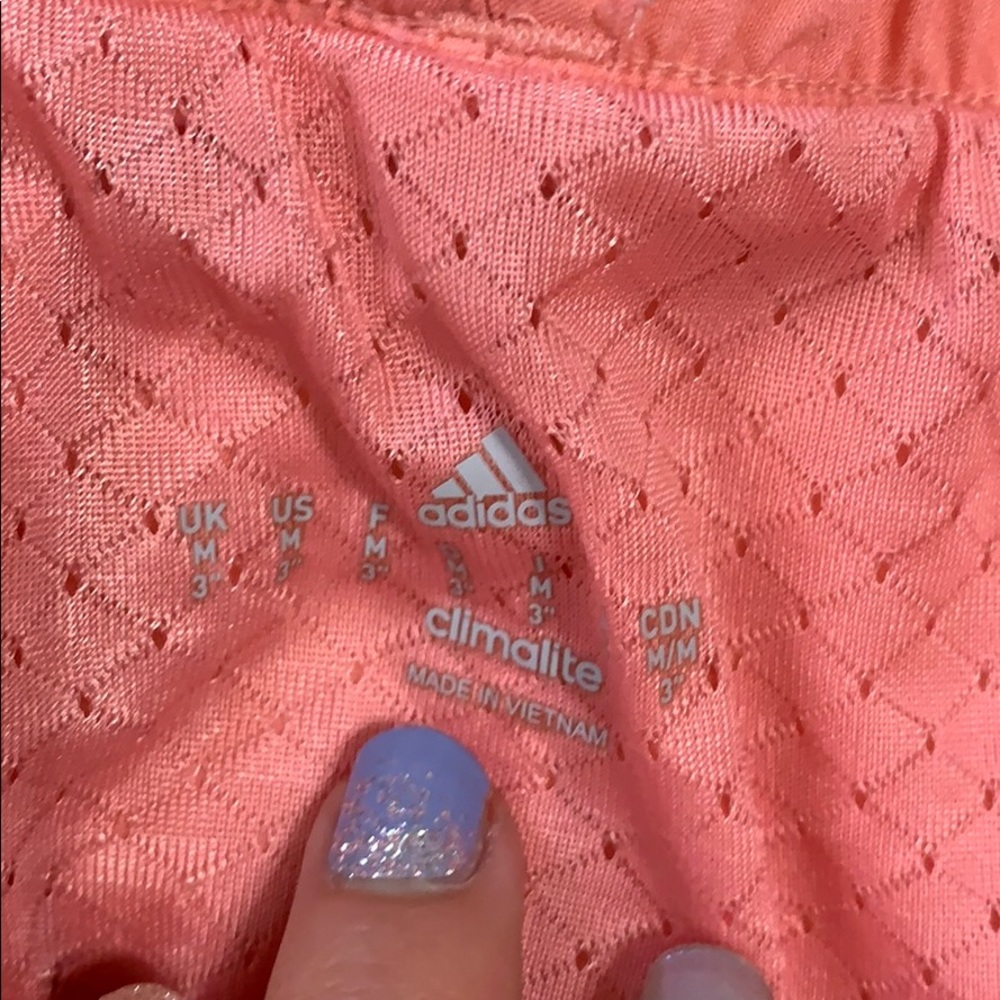 Shorts - Picture 3 of 3